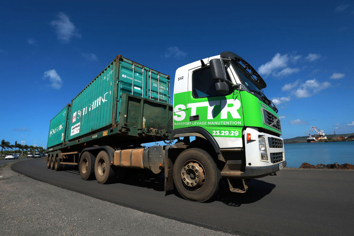 Photo de transport de conteneurs